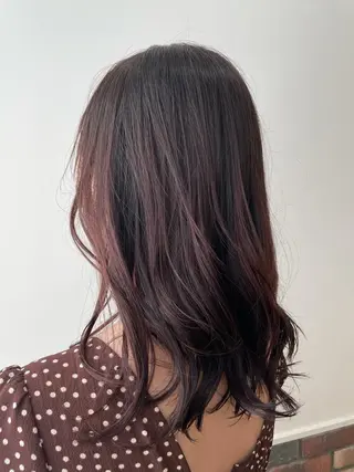 セミロング カラー 透明感カラー 🩶🩵🩷AIRIのヘアスタイル