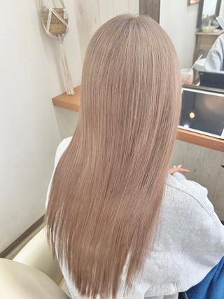 ロング カラー Maya🦋 ハイトーン特化のヘアスタイル