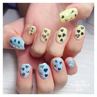 ミディアム ネイル 🐾enen style 🐾のネイルデザイン