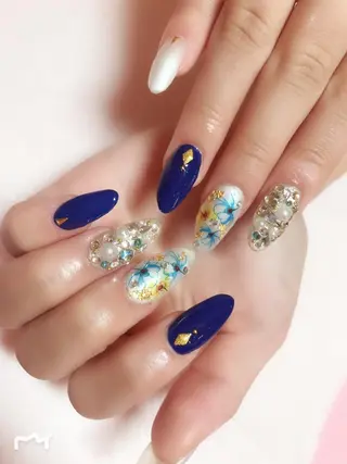 ネイル Sincerely シンシアリー🌈のネイルデザイン