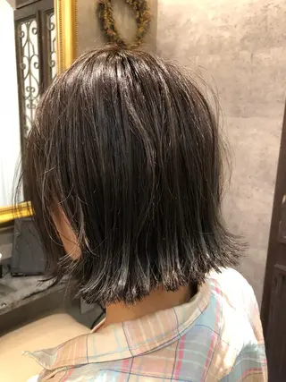 ショート 顔周りレイヤーカット ブリーチminamiのヘアスタイル
