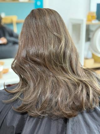 カラー Snaly カラー特化ページのヘアスタイル