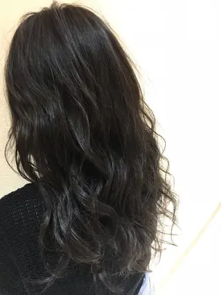 ロング カラー 有働 直広のヘアスタイル