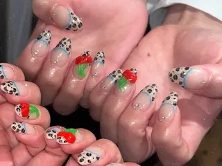 ネイル EmaNail MOMOのネイルデザイン