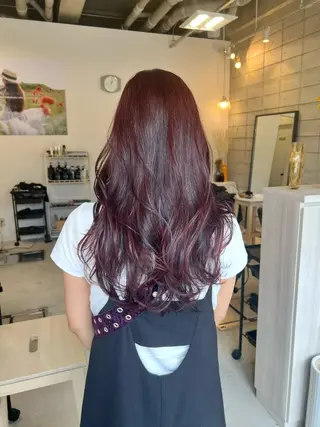 ロング 椎葉 みはるのヘアスタイル