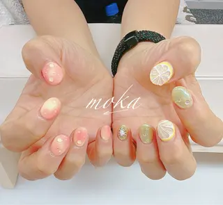 ネイル 胡蝶蘭レディースサロ ンNailMOKAのネイルデザイン