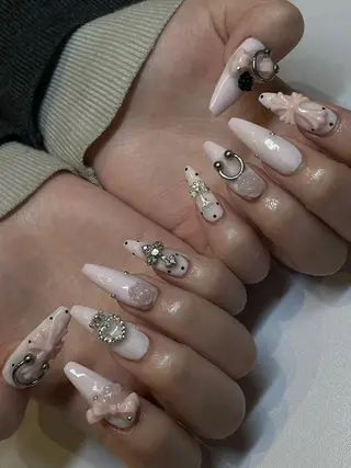 ネイル すず/ Betty Nailのネイルデザイン