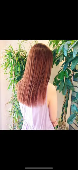 ロング EIGHTSOL博多 筑紫口店 溝口里穂のヘアスタイル