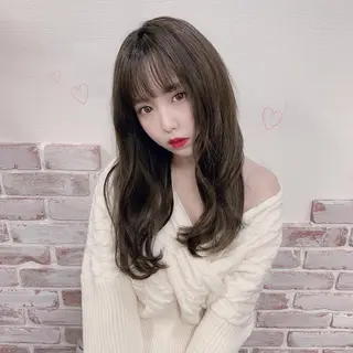 セミロング カラー 🪽新宿 プルエクステ🫧のヘアスタイル