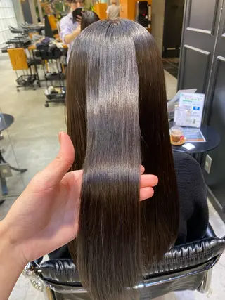 セミロング カラー 透明感カラー🌿 グレージュ🐺陽介のヘアスタイル