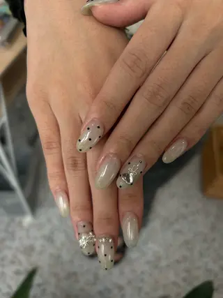 ネイル 小松 千冬のネイルデザイン
