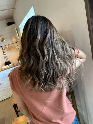 ミディアム yoshihara yuukiのヘアスタイル
