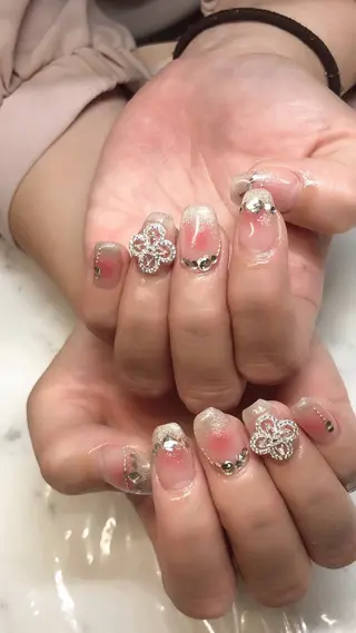 ネイル ✨アン ミユ✨のネイルデザイン