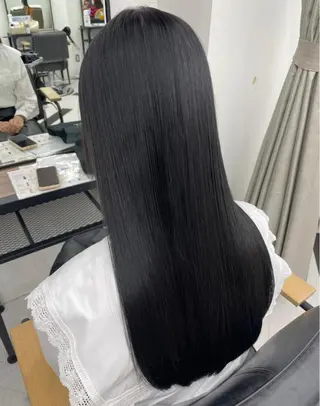 ロング カラー パーマ ヘアアレンジ メンズ キッズ ネイル マツエク・マツパ アイブロウ mona/ ストレートスタイル✨のヘアスタイル