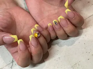 ネイル 韓国/ワンホン/長さ 出しつけ放題🎀のネイルデザイン