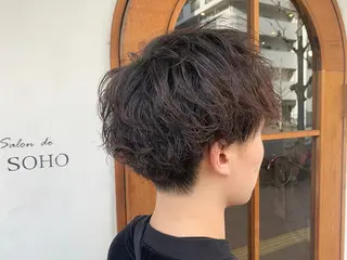 ショート パーマ メンズ たかいわ みきのヘアスタイル