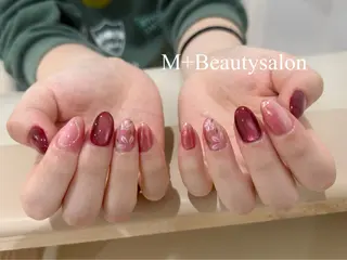 ネイル M+  Beauty Salonのネイルデザイン