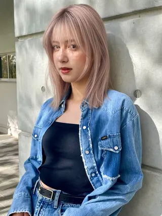 カラー 🎗️ブリーチ 🎗️ダブルカラーのヘアスタイル