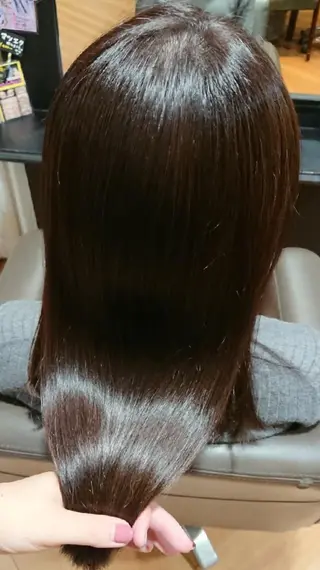 カラー 三好 麻美のヘアスタイル