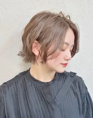 ミディアム 🦋透明感カラー🦋 なつやのヘアスタイル