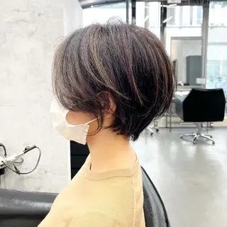 ショート カラー レイヤー× 顔まわり/MIUのヘアスタイル