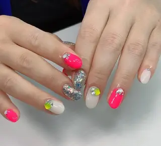 ネイル ･:*+.✳︎˚✧₊ MAKI NAILのネイルデザイン