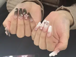 ネイル 💕リリ 🩷のネイルデザイン