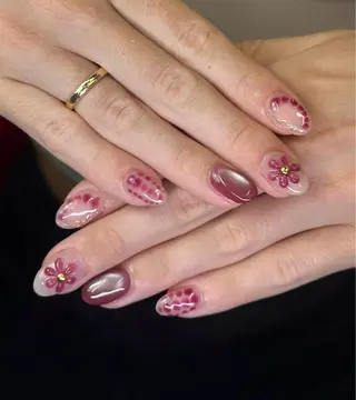 ネイル Iconic Nailのネイルデザイン