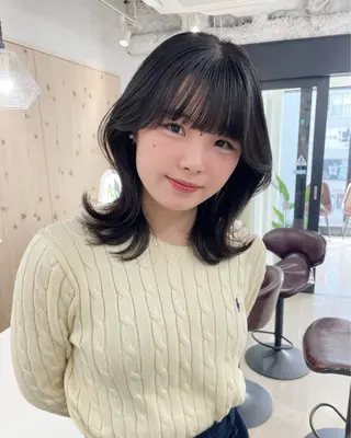セミロング カラー 新宿/韓国ヘア/ 髪質改善ストレートのヘアスタイル