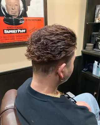 ミディアム パーマ メンズ 🌈予約の98%パ ーマ⭕️🌈福本のヘアスタイル