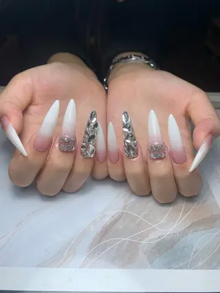 ネイル akina nailsのネイルデザイン