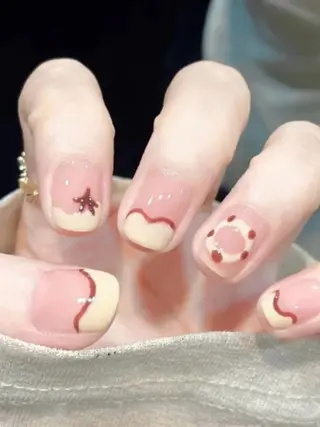 ネイル H3 Nail Tsuki🦋💙のネイルデザイン