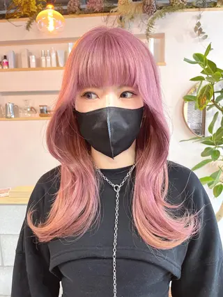 ミディアム カラー 穐田 司樹のヘアスタイル