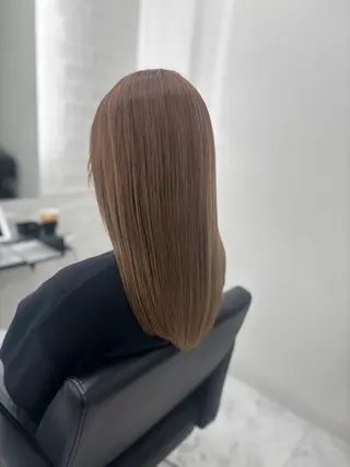 セミロング カラー 髪質改善🫧艶カラー 🫧💙佐藤真優のヘアスタイル