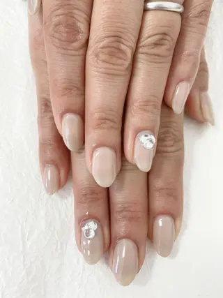 ネイル レイレア ネイルルームのネイルデザイン