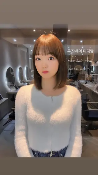 ミディアム カラー 韓国🇰🇷レイヤー 映える顔周り🩷のヘアスタイル
