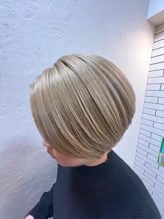 ショート 川畑 麗奈のヘアスタイル
