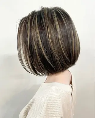 カラー 山田 麻海のヘアスタイル