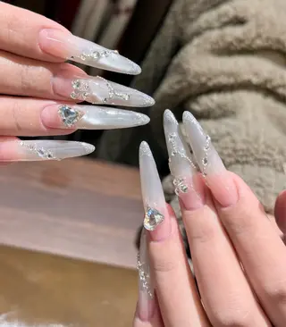 ネイル D-BEAUTY Nailsalonのネイルデザイン