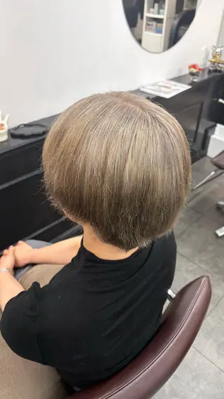 ショート カラー 💖透明感カラー💖 美優のヘアスタイル