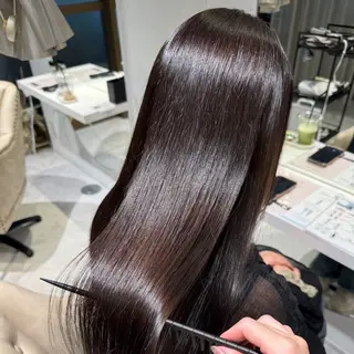 ロング BALANCE. 弥央のヘアスタイル