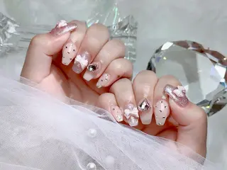 ネイル めぐ 💫ワンホンネイルのネイルデザイン