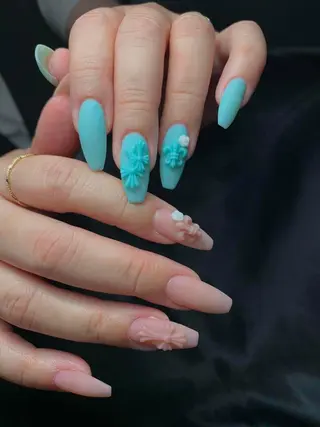 ネイル JISOO ANA.CHUOのネイルデザイン