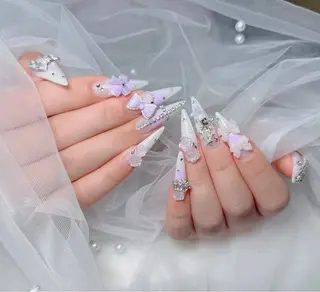 ネイル Julie Nail Hinのネイルデザイン