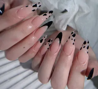 ネイル Julie Nail Rinのネイルデザイン