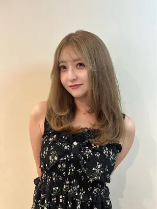 セミロング 顔周りレイヤー 髪質改善 / AYUのヘアスタイル