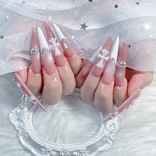 ネイル Hin Hana Nailのネイルデザイン