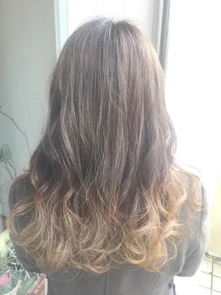ロング カラー mayo 🐄🌈のヘアスタイル