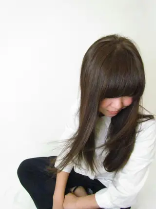 ロング yoshi （髙橋）のヘアスタイル
