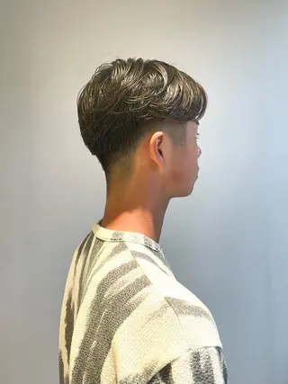 パーマ メンズ ショート⌇艶カラー ⌇ RIN🌙のヘアスタイル